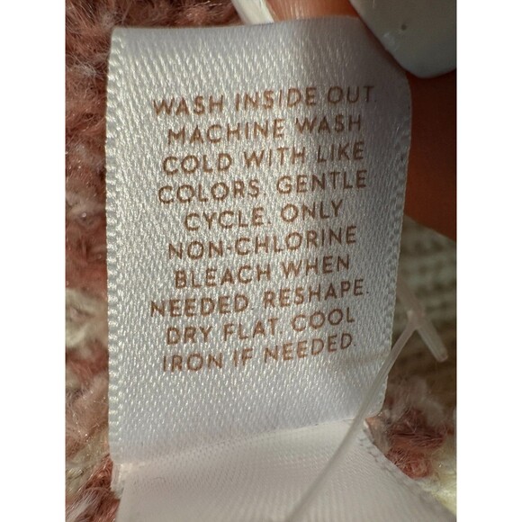 LC Lauren Conrad Women's XL Pink White Fuzzy Knit Button Cardigan Sweater Cozy - Picture 9 of 10